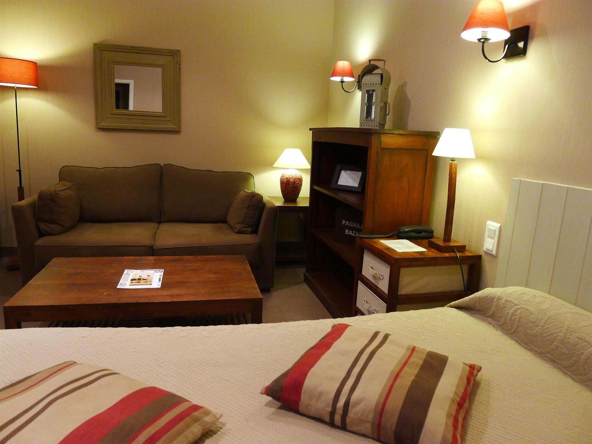 Cit'Hotel Des Messageries แซ็งต์ ภายนอก รูปภาพ