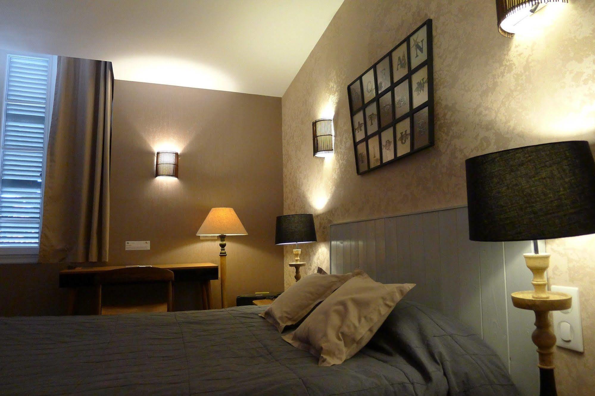 Cit'Hotel Des Messageries แซ็งต์ ภายนอก รูปภาพ